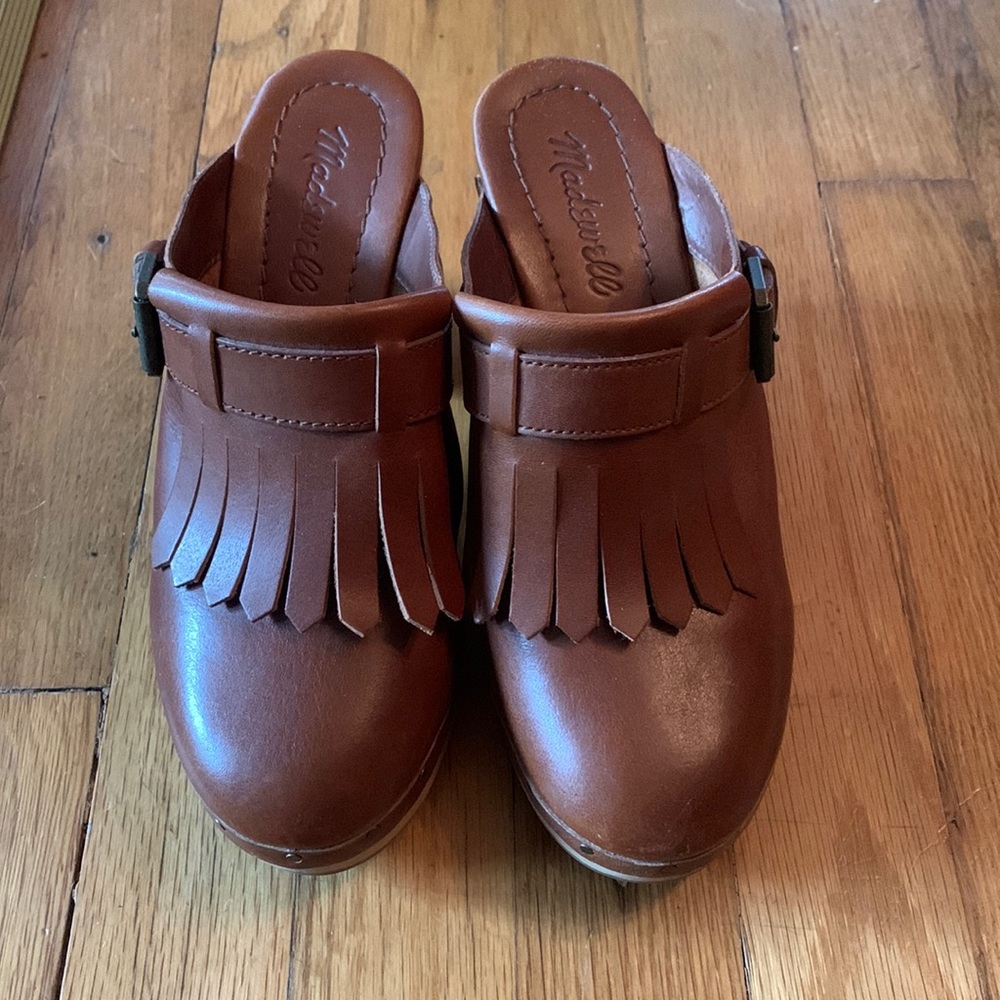Madewell Leather Kiltie Clogs 6.5